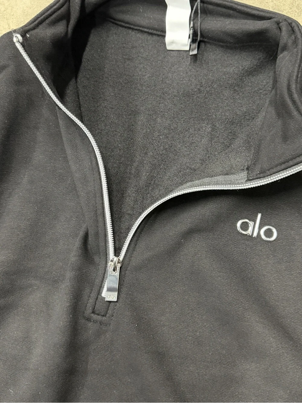 ALO Quarter Zip (Black)